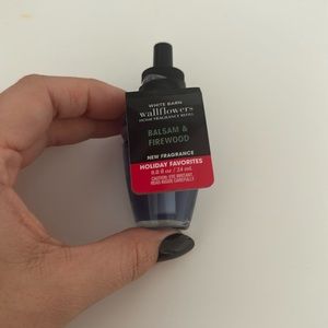 BALSAM & FIREWOOD wallflower